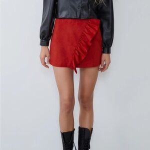 Zara brand new Red Ruffle suede mini skort